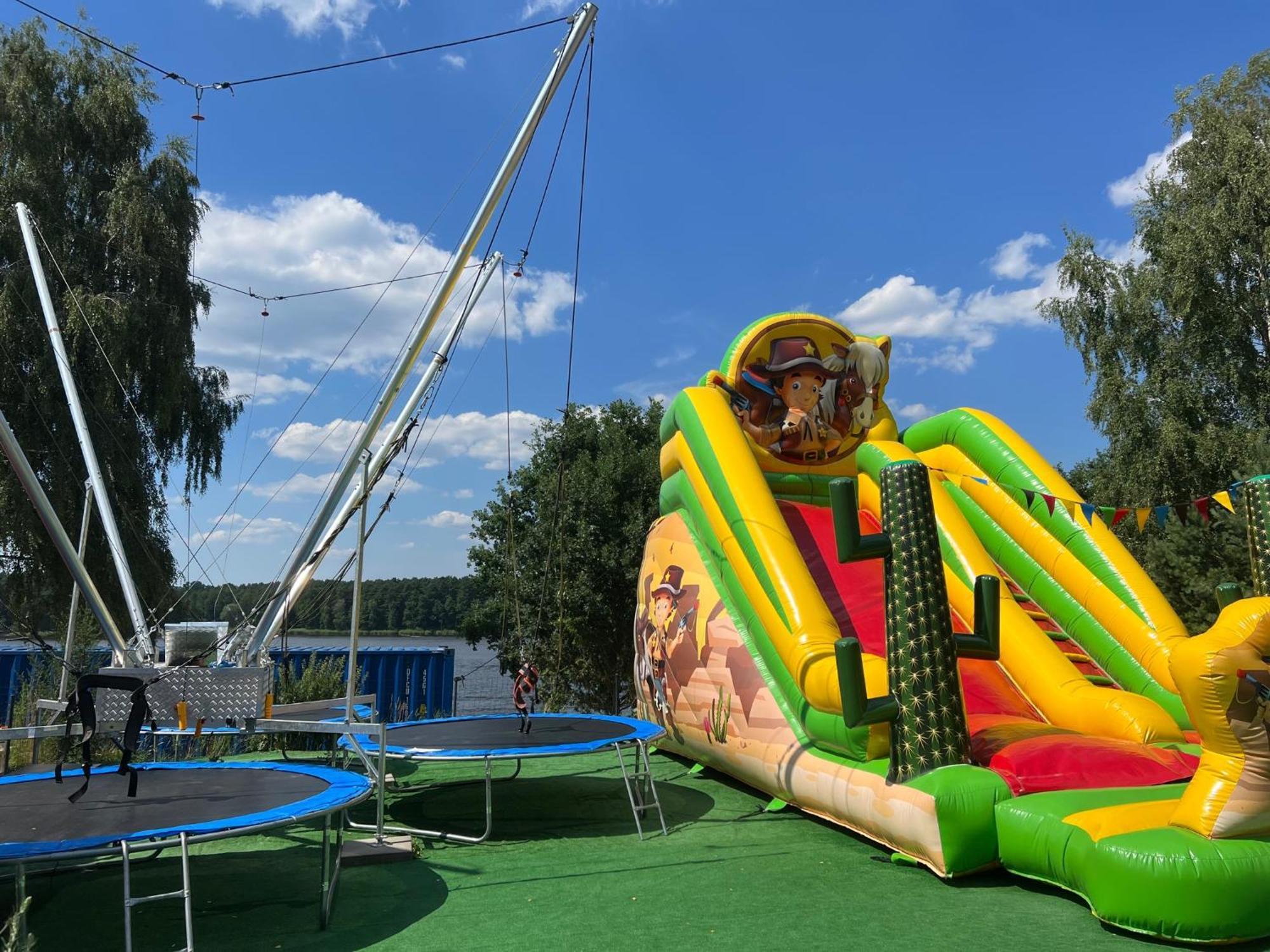 Family & Business Sauna Apartments No1 Lesny Nad Zalewem Cedzyna Unikat - 3 Bedroom With Private Sauna, Bath With Hydromassage, Terrace, Garage, Catering Options Келце Екстериор снимка