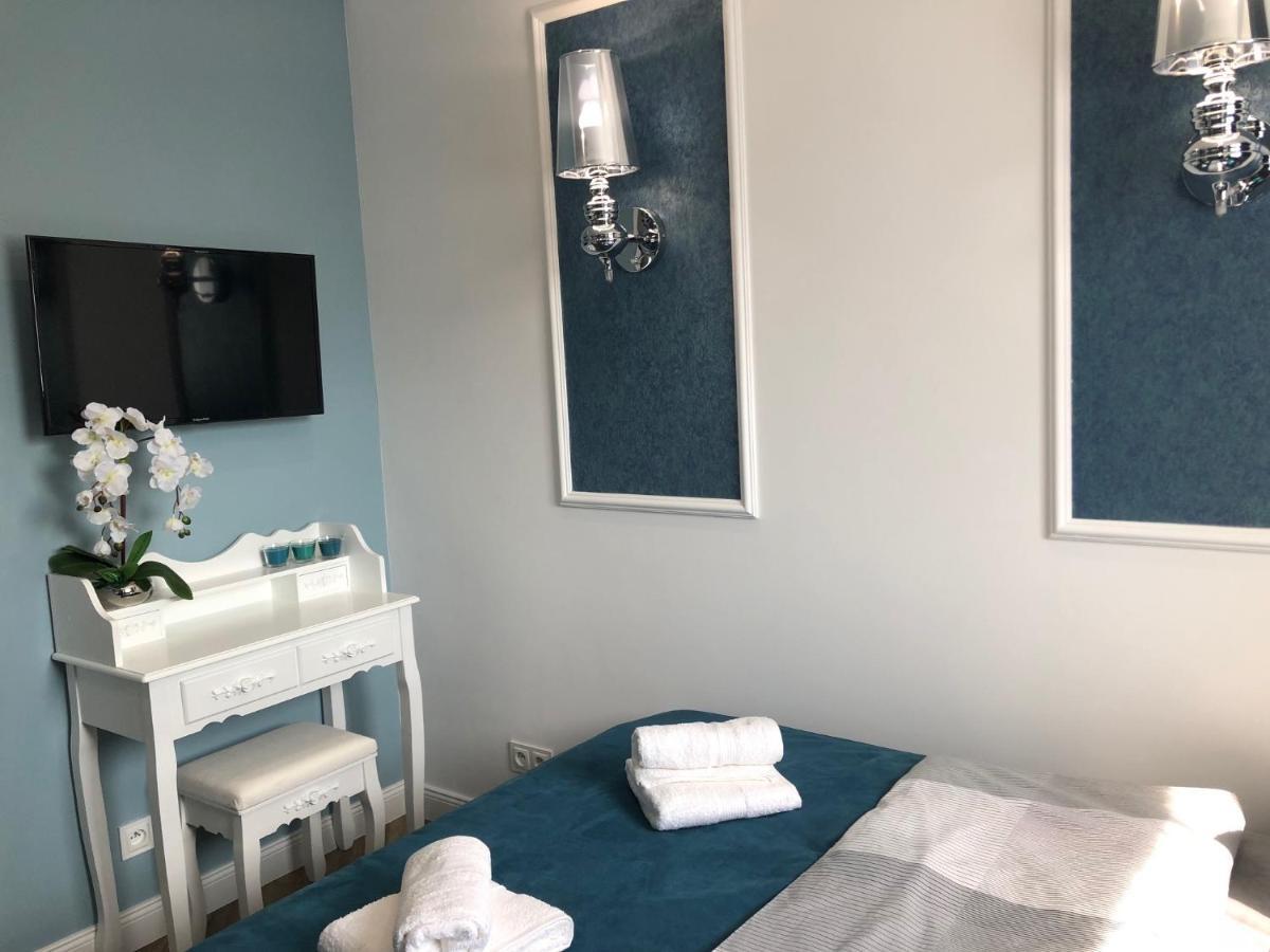 Family & Business Sauna Apartments No1 Lesny Nad Zalewem Cedzyna Unikat - 3 Bedroom With Private Sauna, Bath With Hydromassage, Terrace, Garage, Catering Options Келце Екстериор снимка