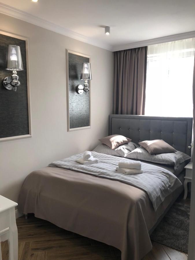Family & Business Sauna Apartments No1 Lesny Nad Zalewem Cedzyna Unikat - 3 Bedroom With Private Sauna, Bath With Hydromassage, Terrace, Garage, Catering Options Келце Екстериор снимка