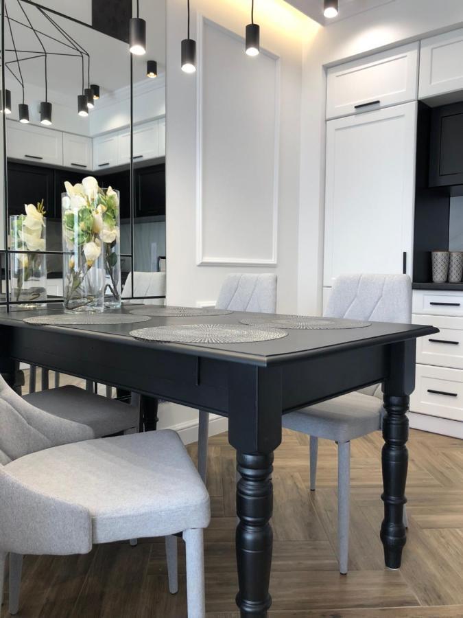 Family & Business Sauna Apartments No1 Lesny Nad Zalewem Cedzyna Unikat - 3 Bedroom With Private Sauna, Bath With Hydromassage, Terrace, Garage, Catering Options Келце Екстериор снимка